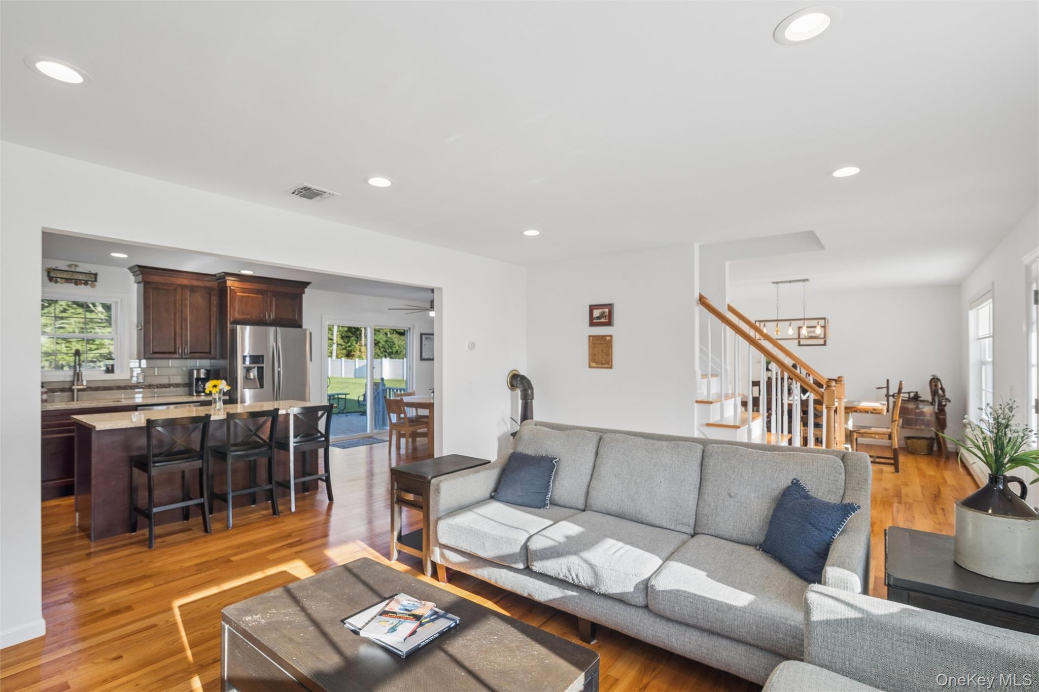 16 Mastro Court Property Photo 7