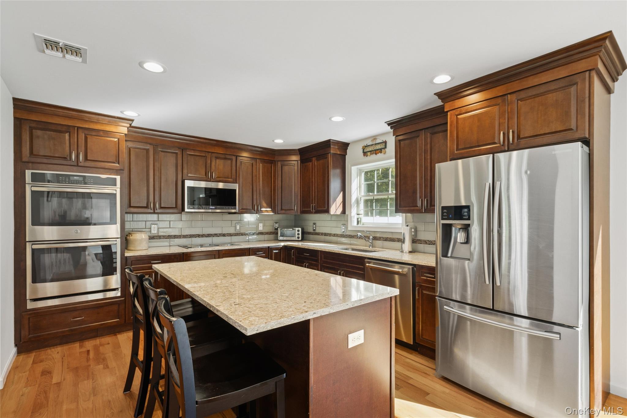 16 Mastro Court Property Photo 10