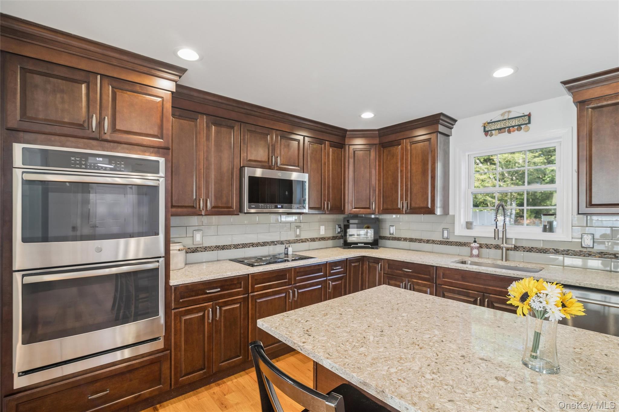16 Mastro Court Property Photo 10
