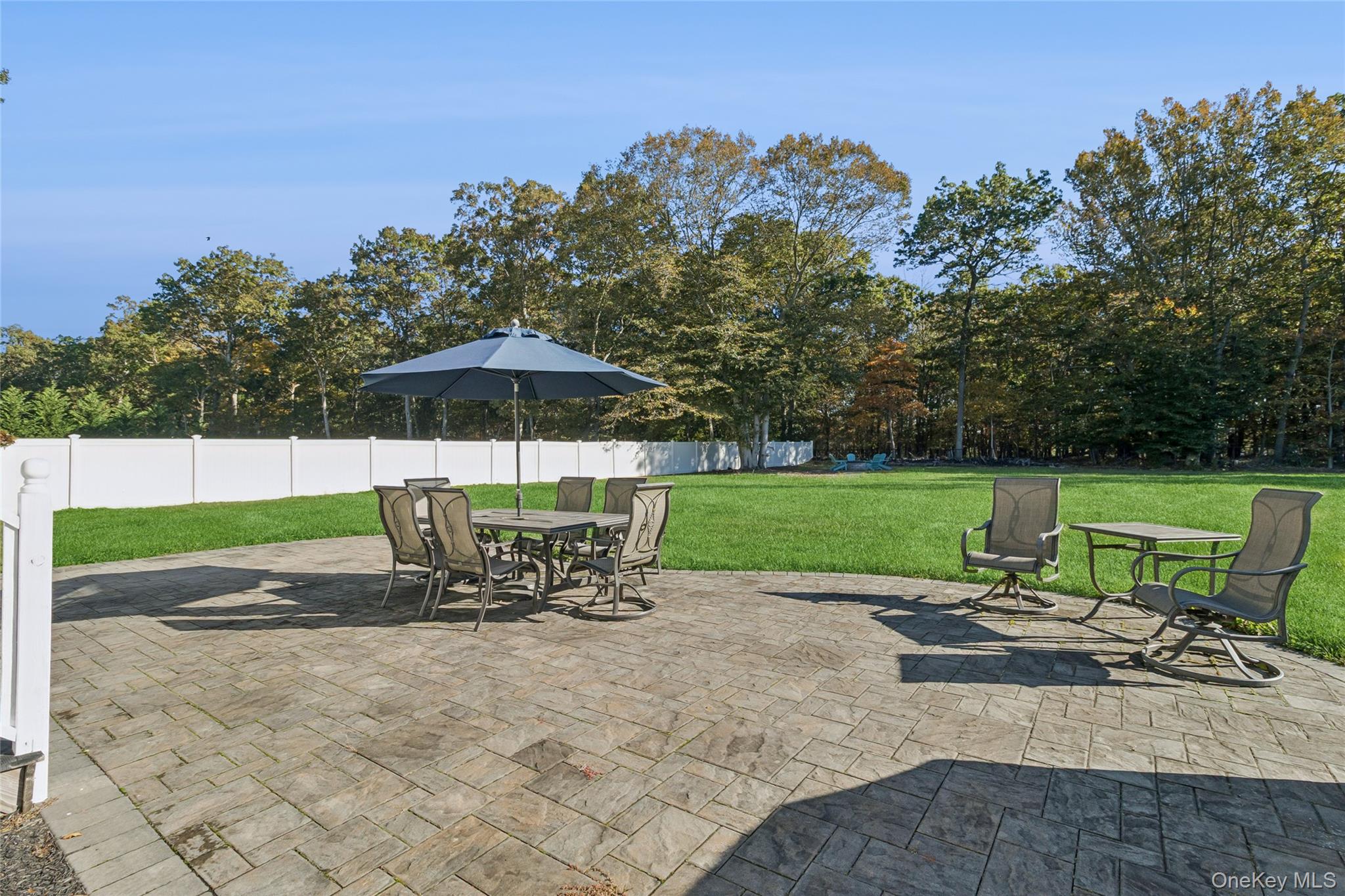 16 Mastro Court Property Photo 31
