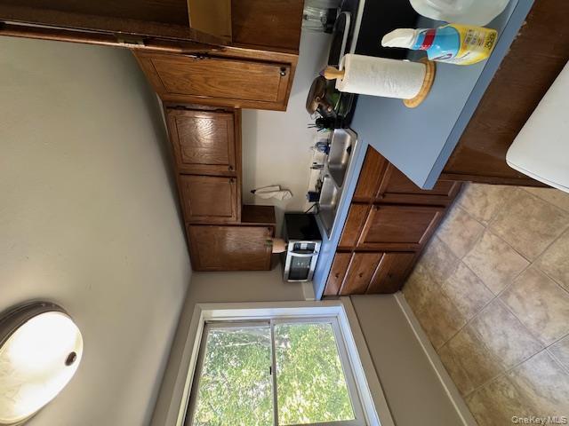 282 Main Street 1 Property Photo 8