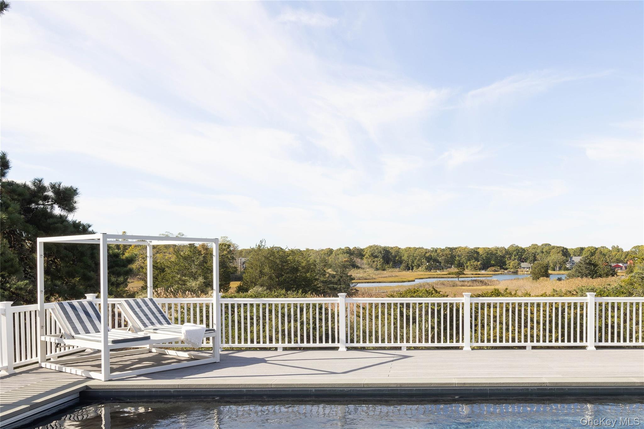 105 Waterview Drive Property Photo 3