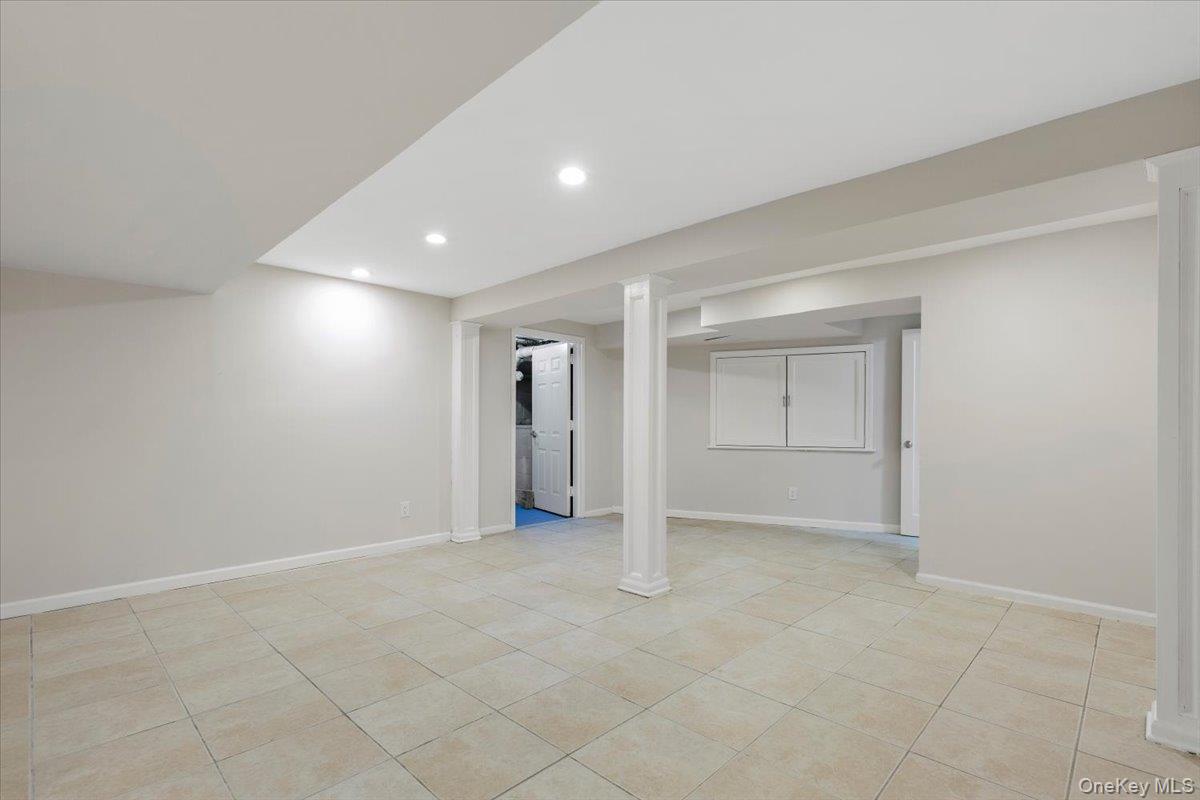 110 Oliver Road Property Photo 25