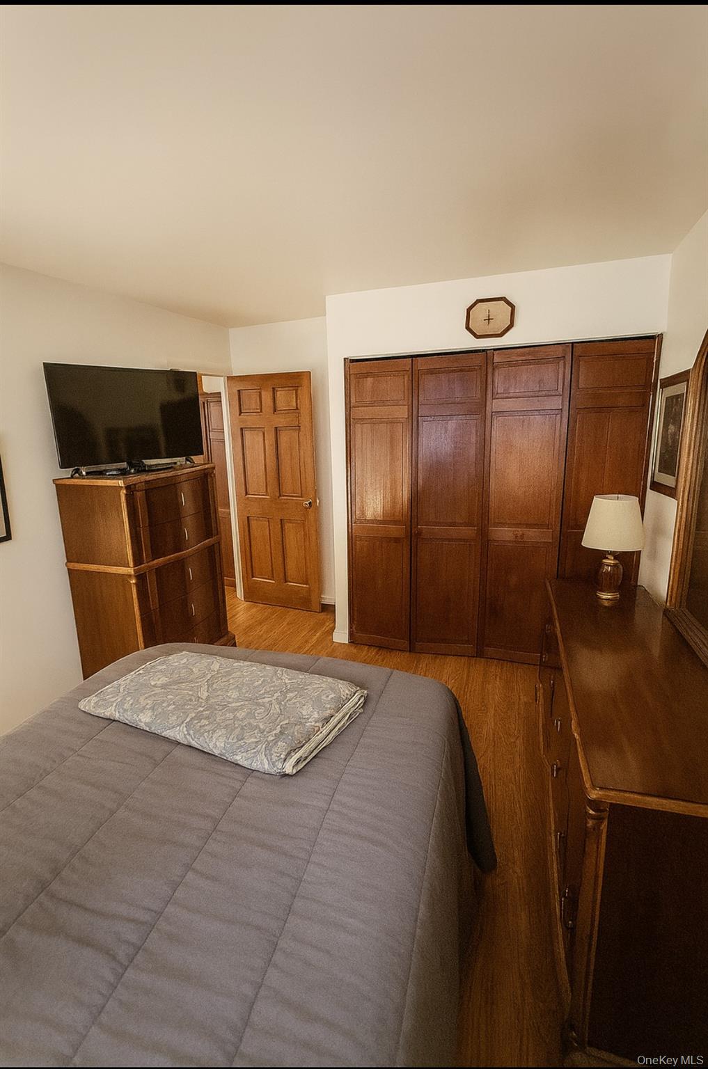 598 Shepherd Avenue Property Photo 7