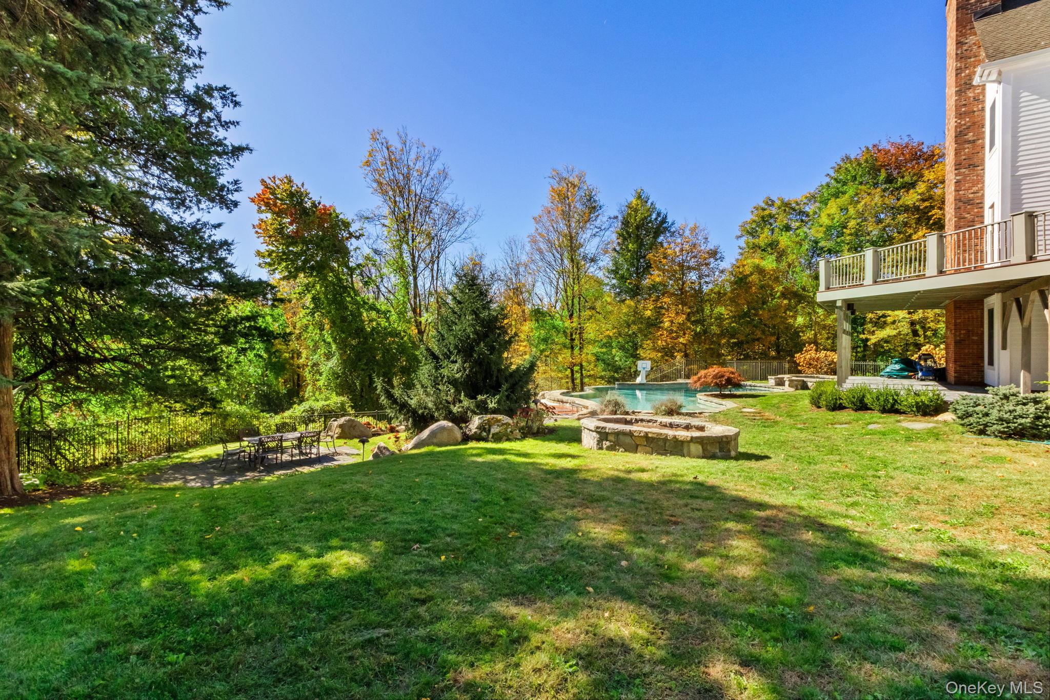 496 Long Ridge Road Property Photo 45