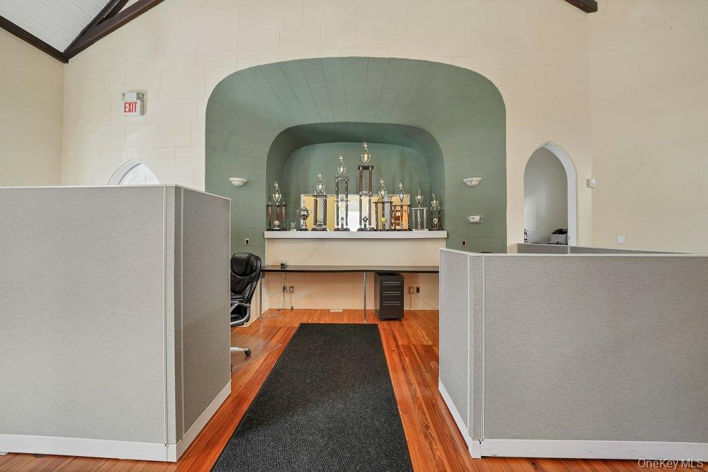 27 Cleveland 1st Floor Street Property Photo 9