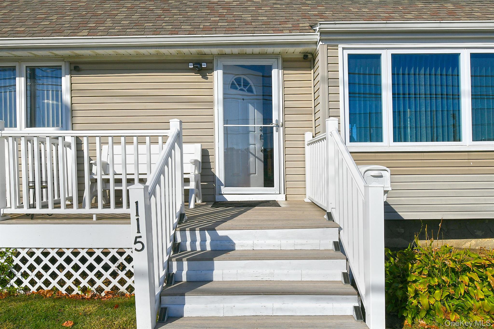 115 Old Farmingdale Road Property Photo 5