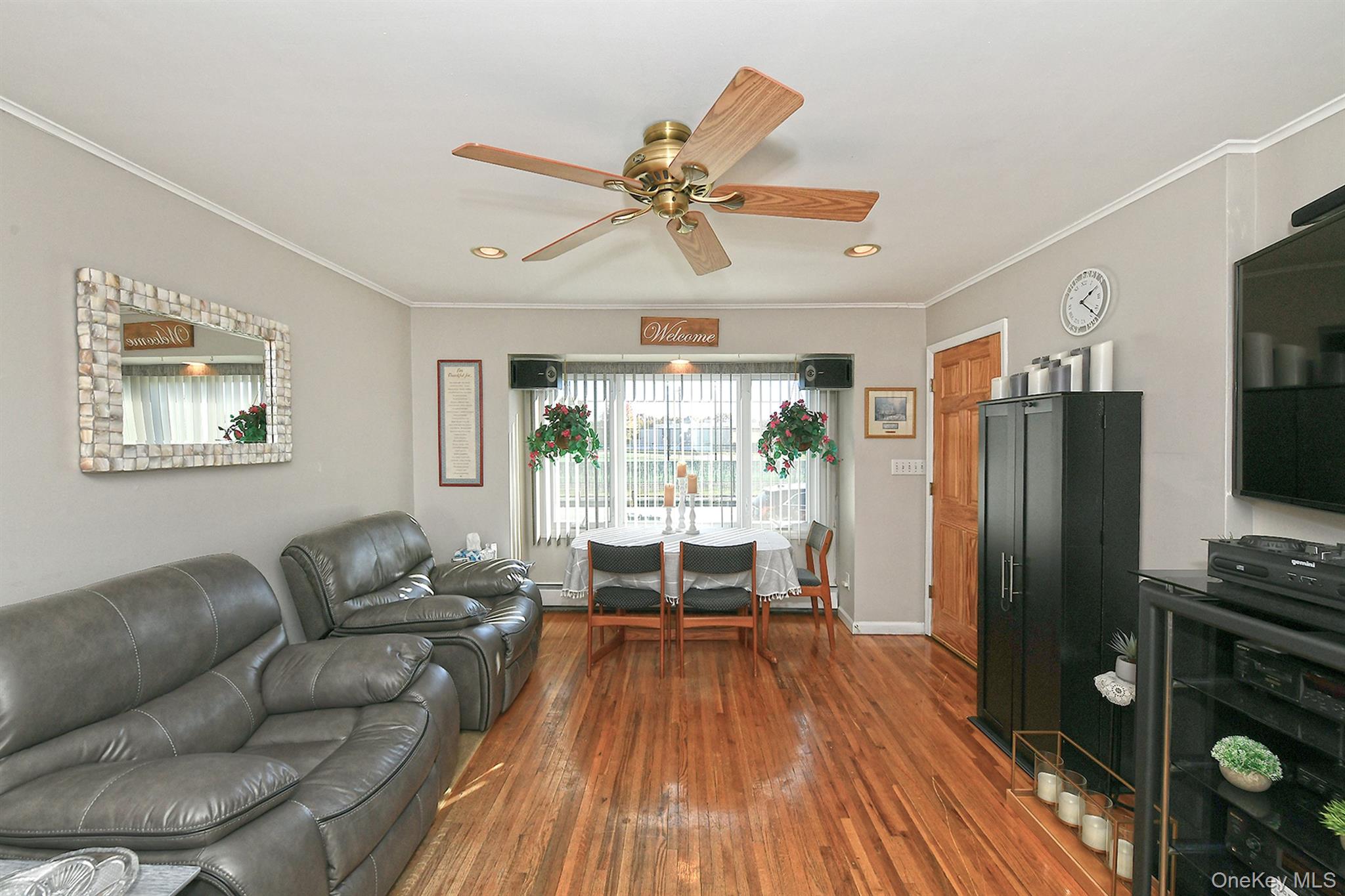 115 Old Farmingdale Road Property Photo 9