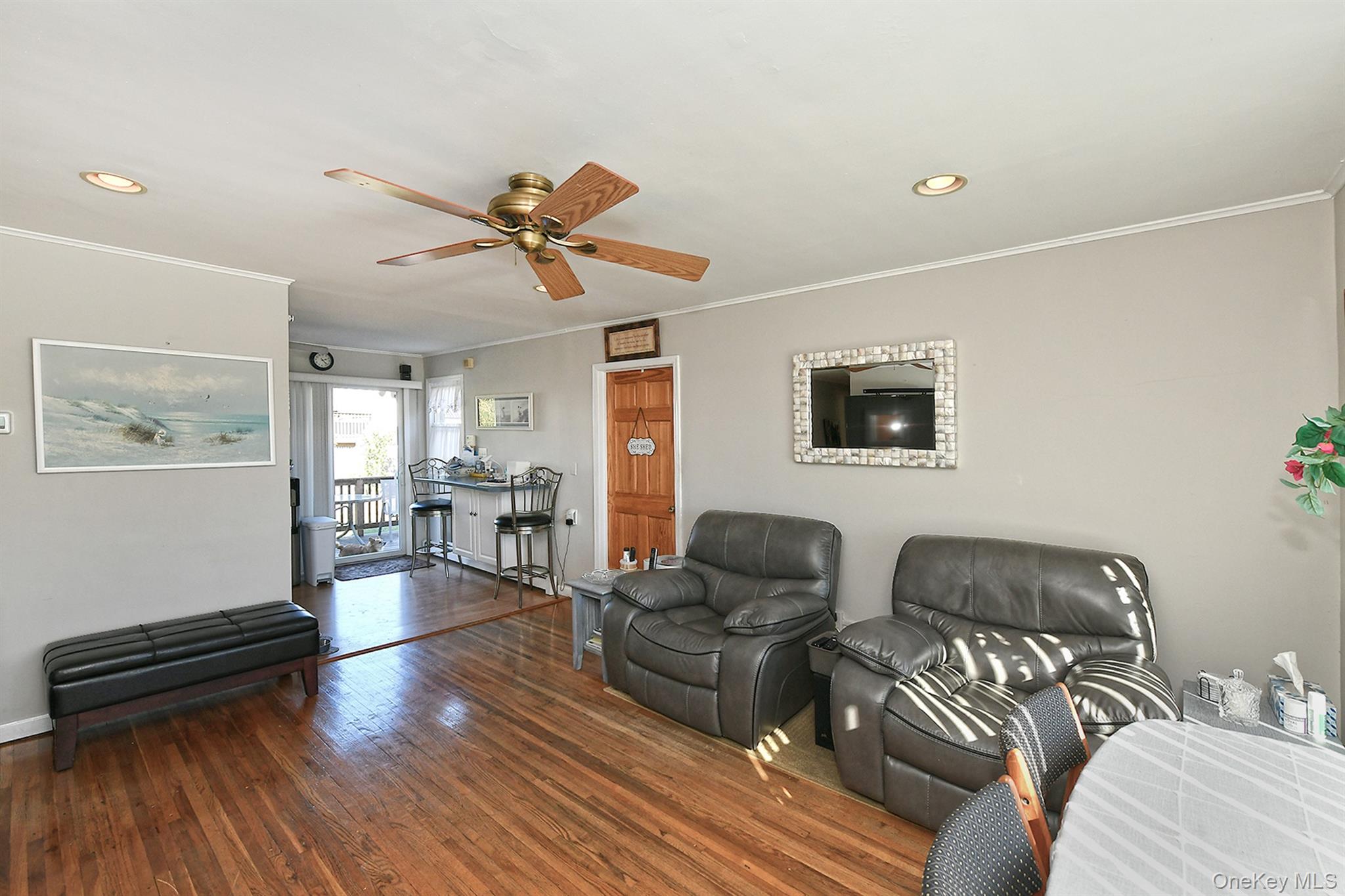 115 Old Farmingdale Road Property Photo 10