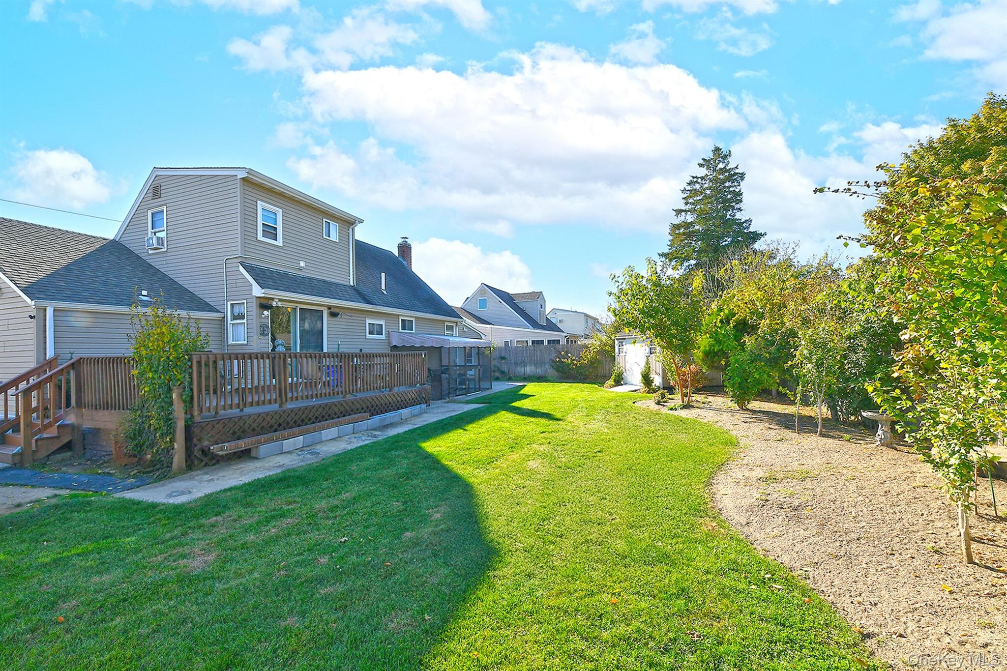 115 Old Farmingdale Road Property Photo 28