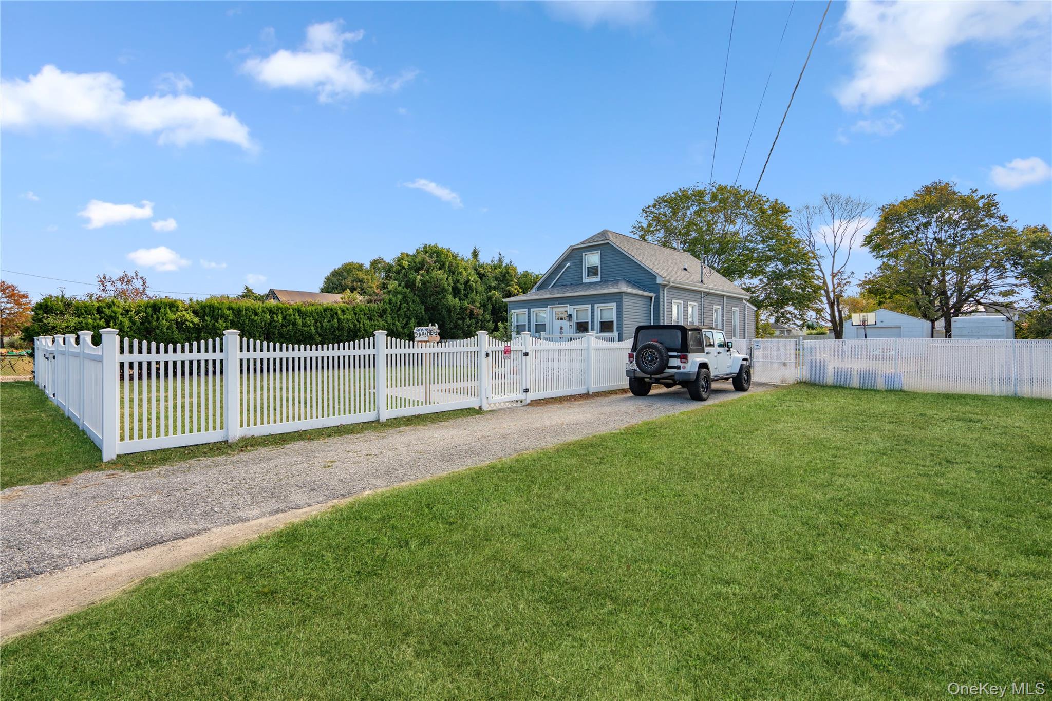 48 Farmers Avenue Property Photo 3