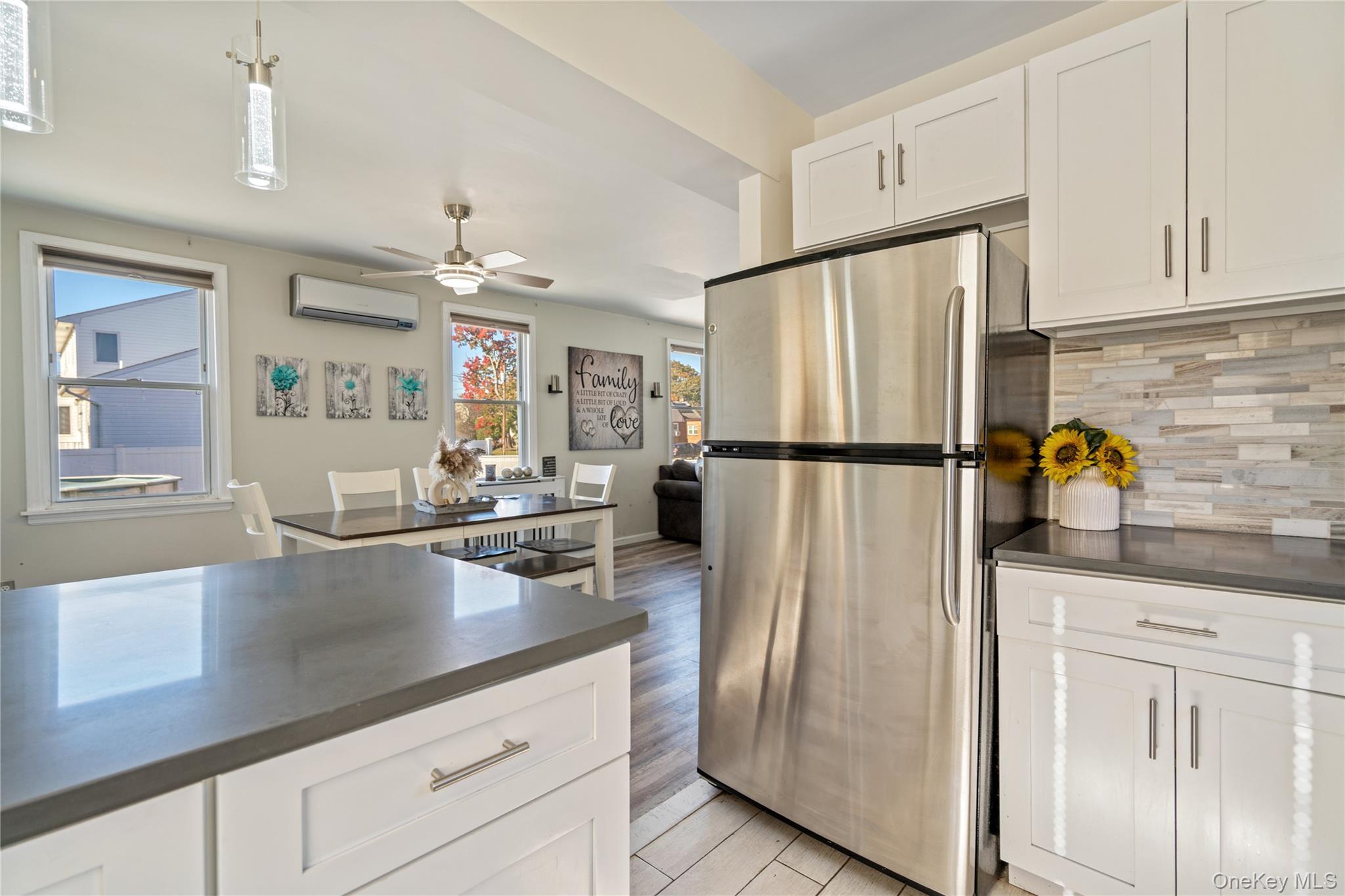 48 Farmers Avenue Property Photo 15