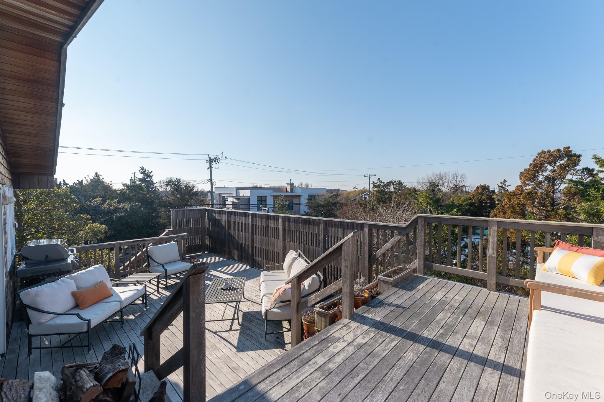 100 Clipper Roadway Property Photo 29