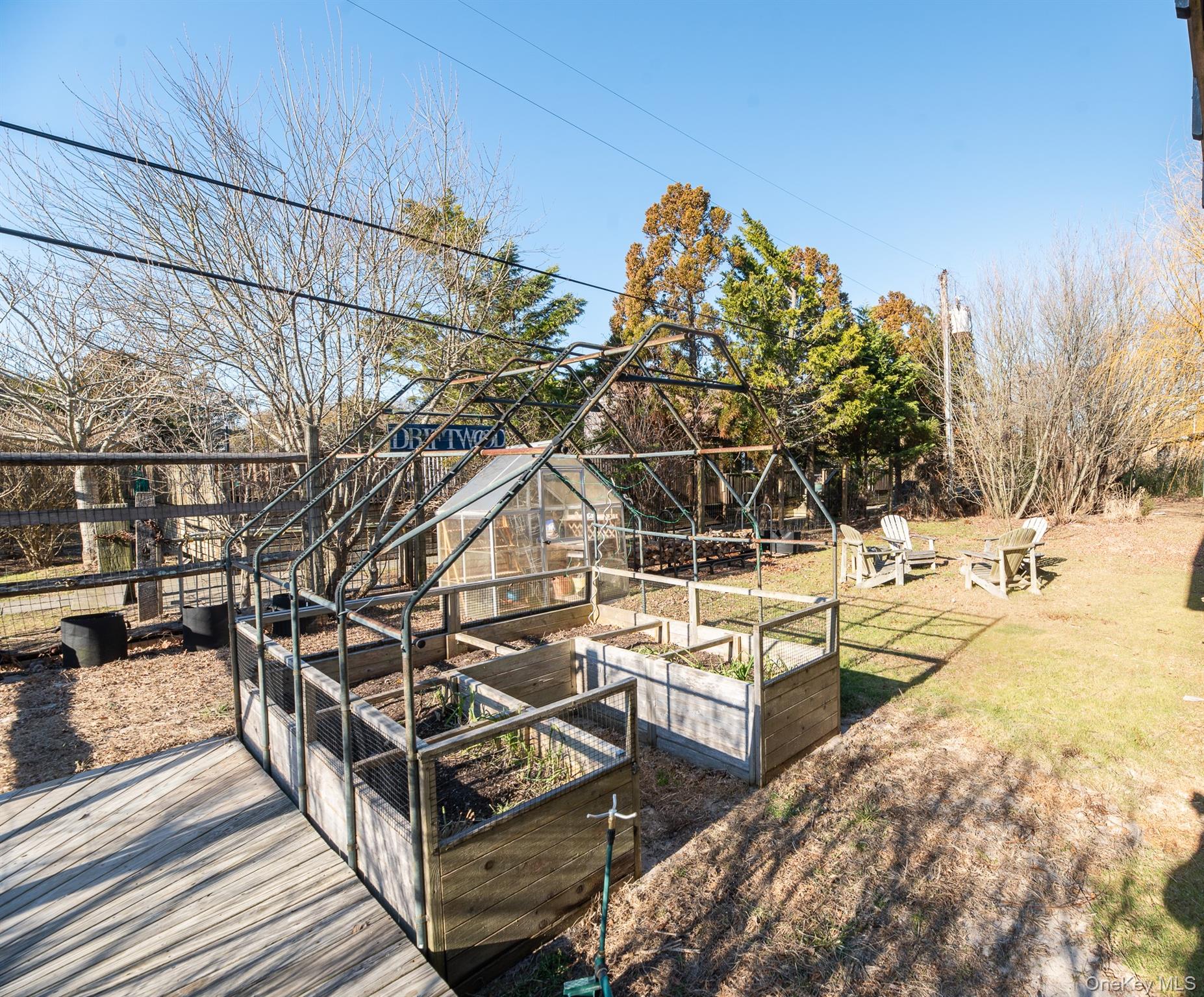 100 Clipper Roadway Property Photo 32