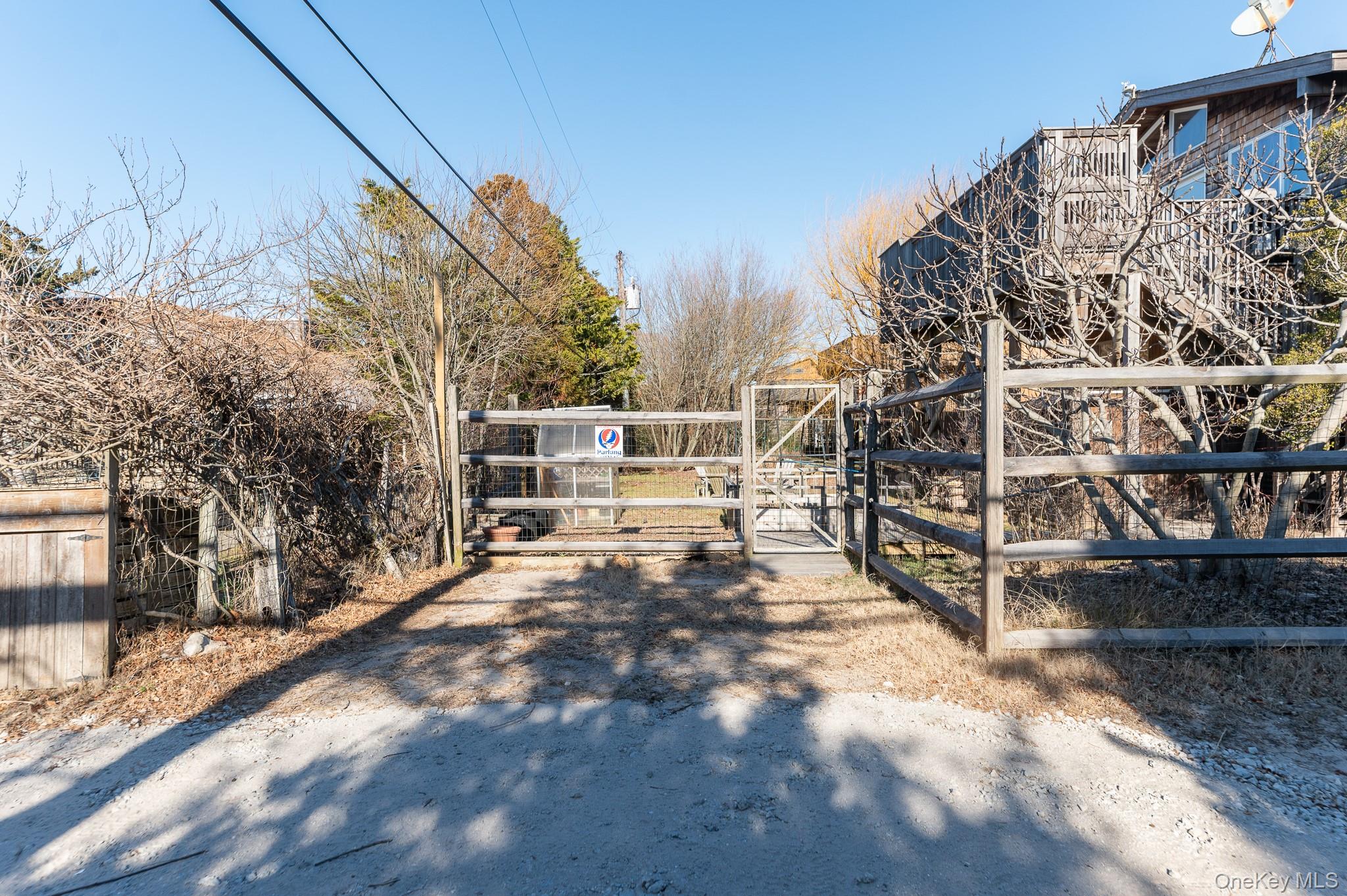 100 Clipper Roadway Property Photo 44