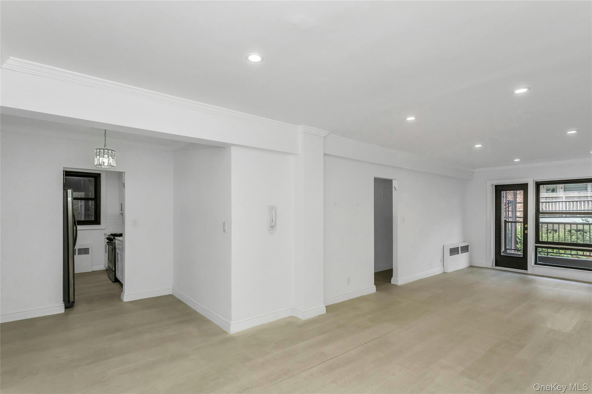 15 Hill Park Avenue 1c Property Photo 6