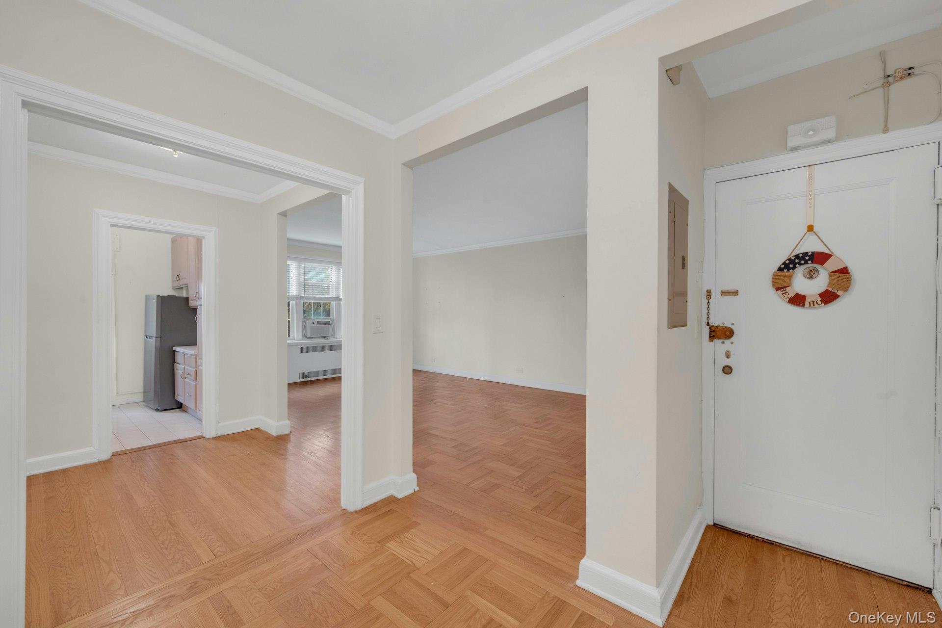 5 Midland Gardens 3m Property Photo 5