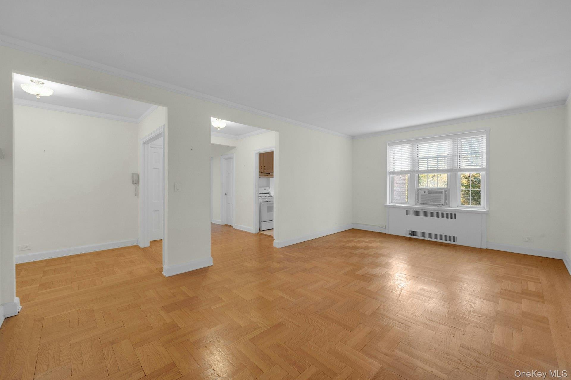 5 Midland Gardens 3m Property Photo 8