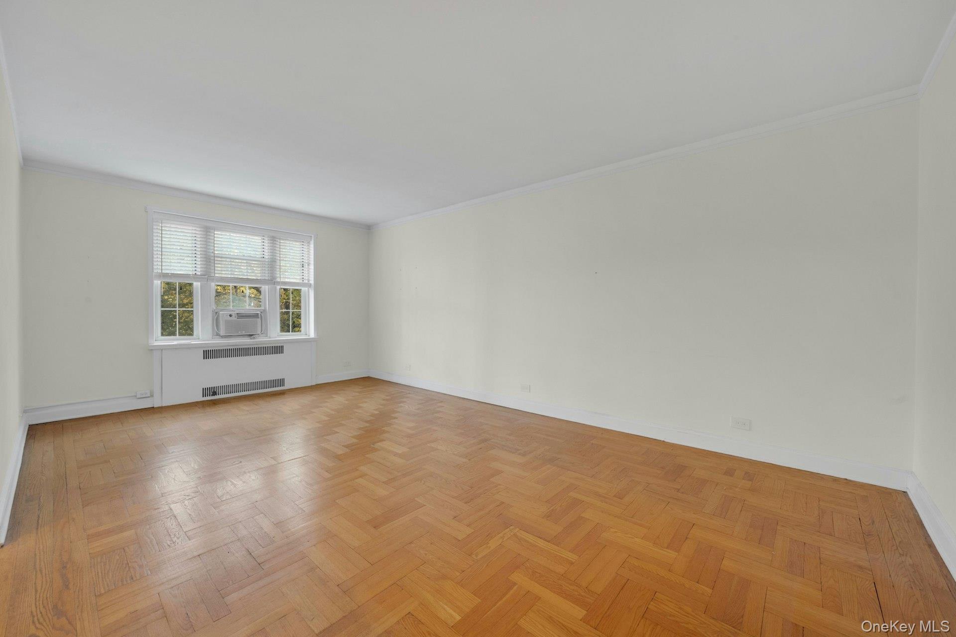 5 Midland Gardens 3m Property Photo 9
