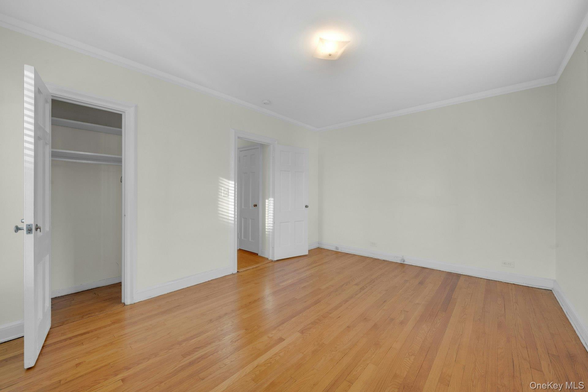 5 Midland Gardens 3m Property Photo 17