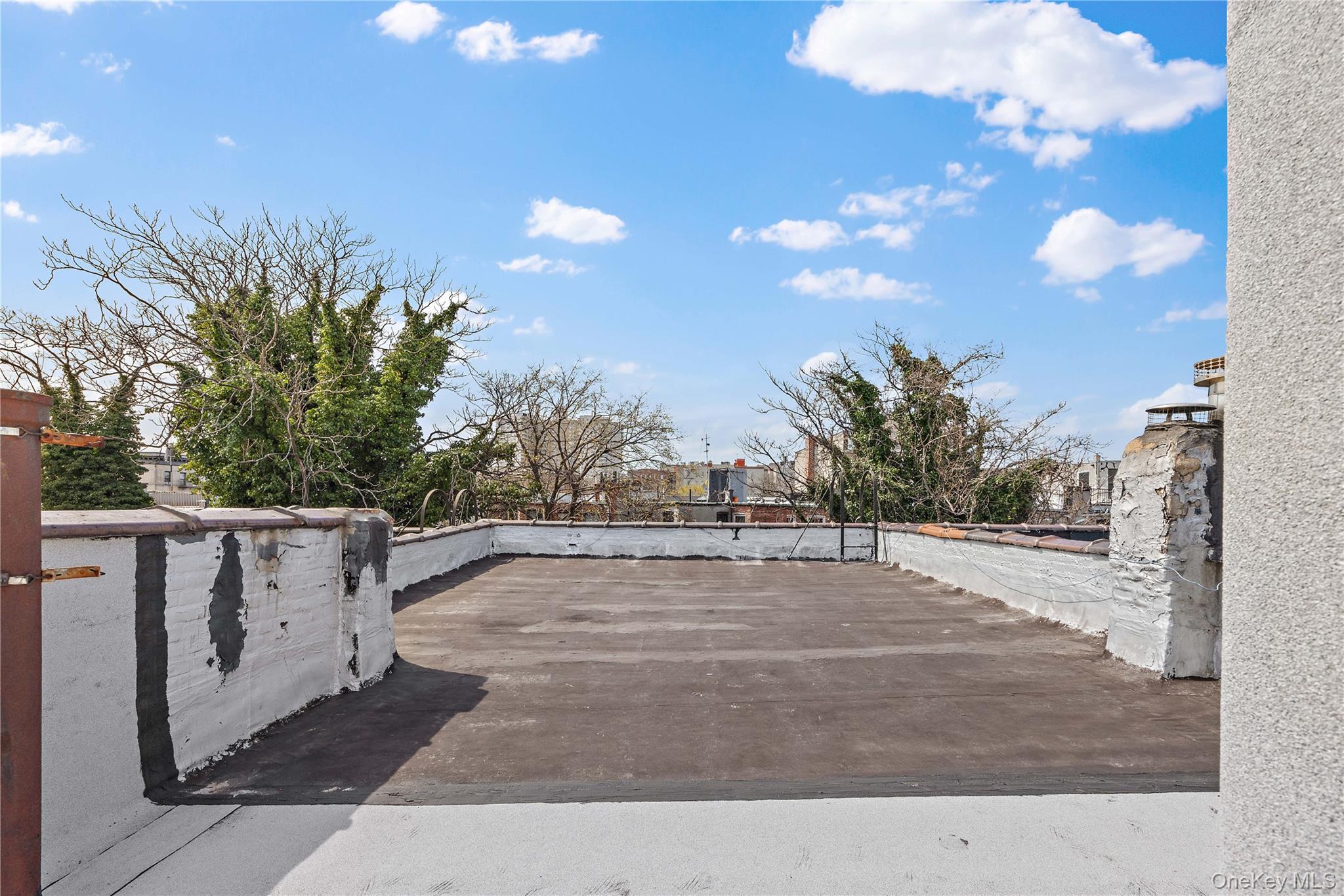 1037 College Avenue Property Photo 30