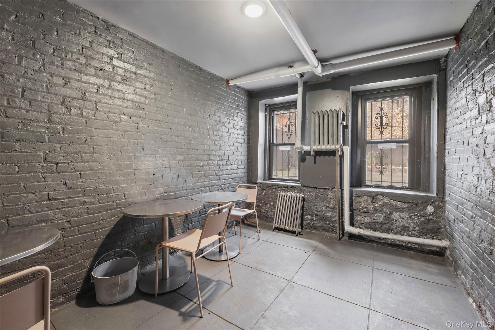 1037 College Avenue Property Photo 36