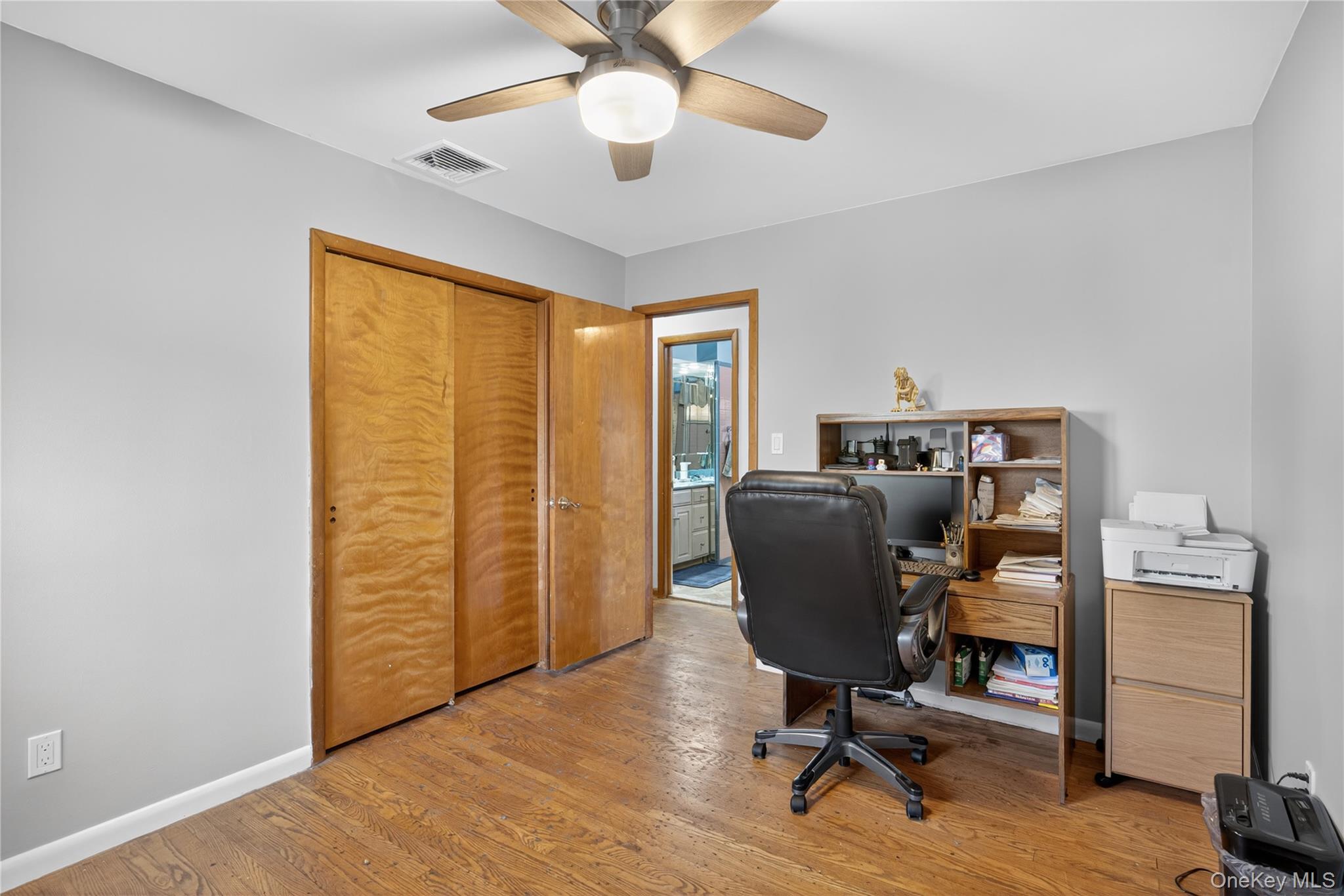 200 Mallory Avenue Property Photo 16