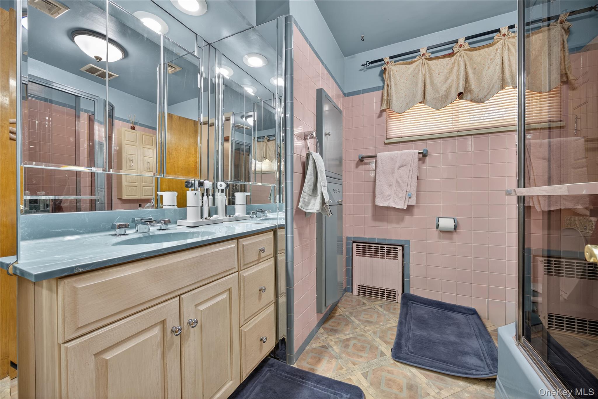 200 Mallory Avenue Property Photo 18