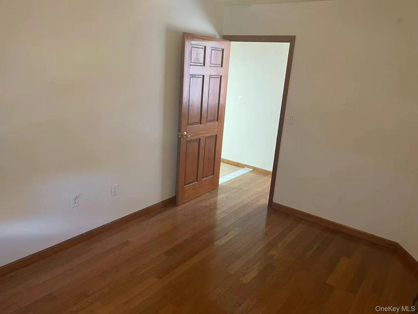 109-15 Westside Avenue 1a Property Photo 3