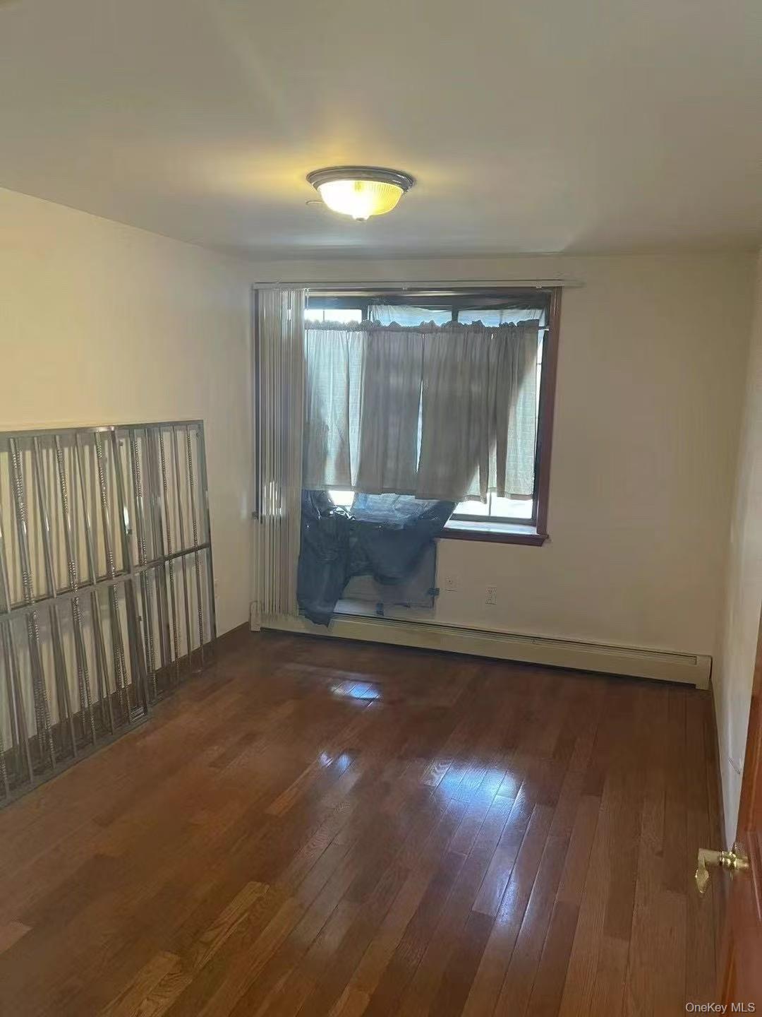 109-15 Westside Avenue 1a Property Photo 4