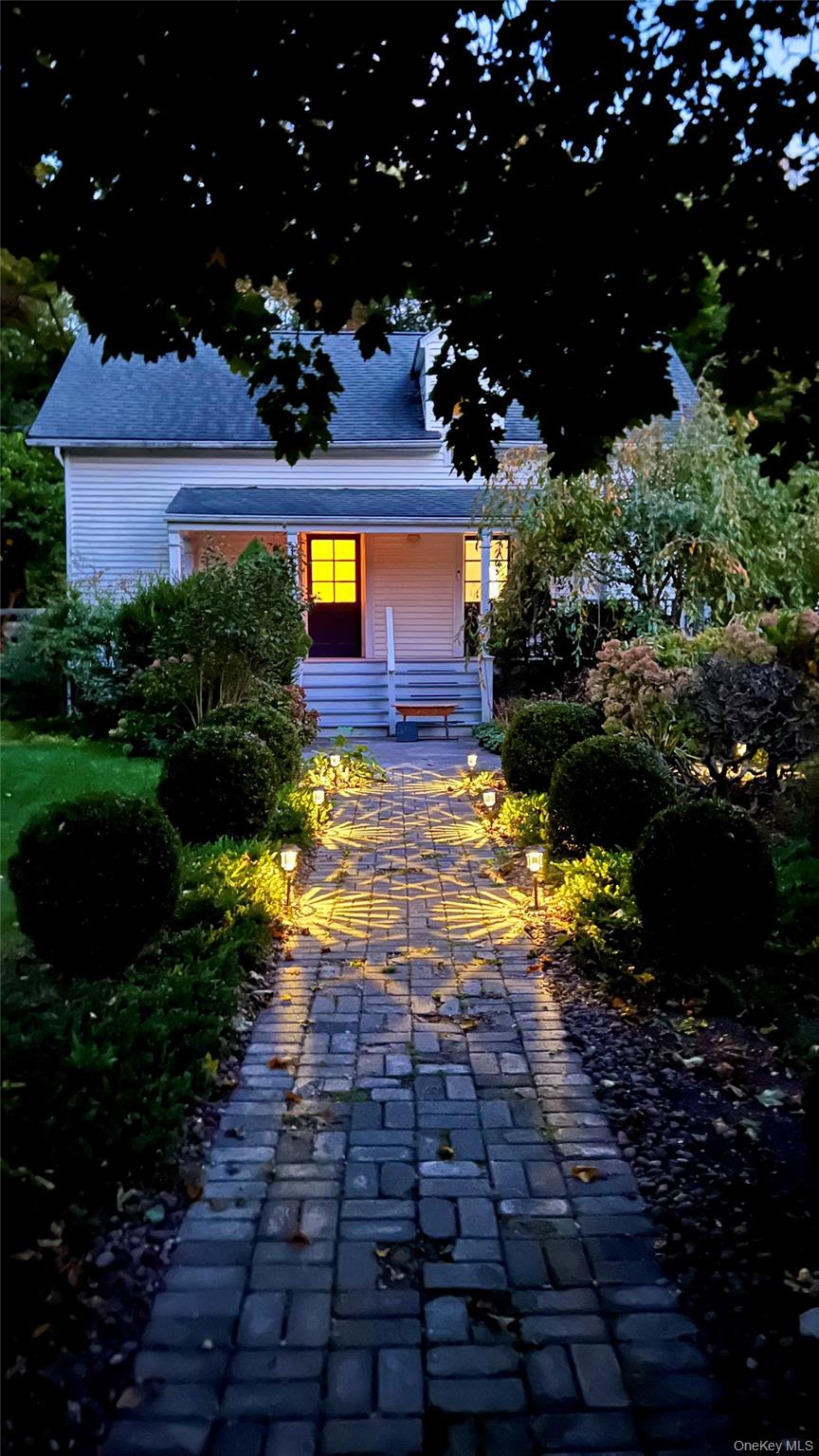 1136 Route 9d Property Photo 1