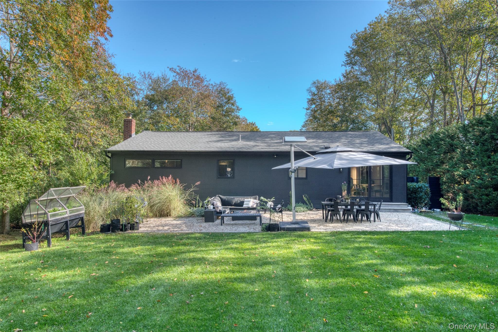 73 N Midway Road Property Photo 18