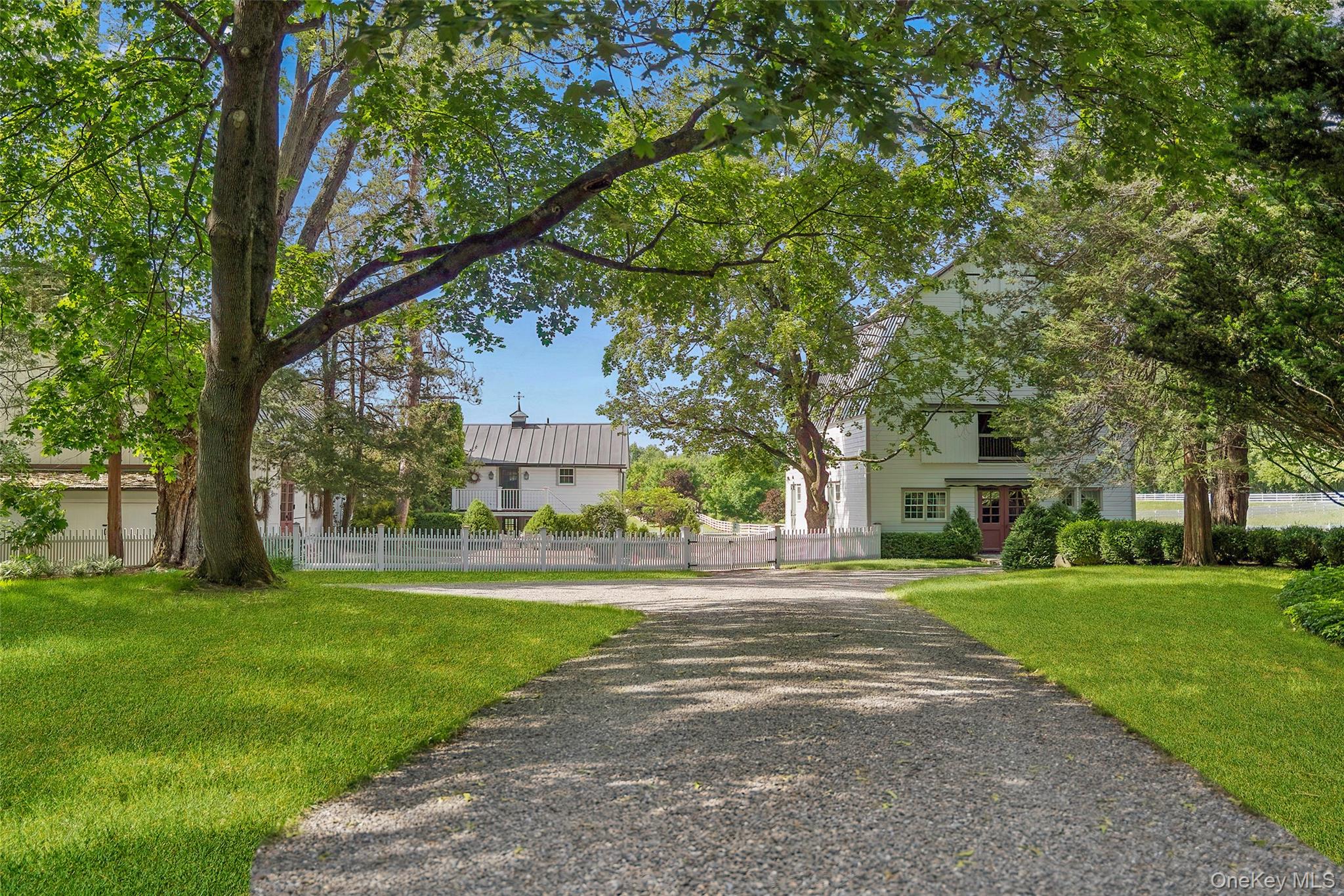47 White Bridge Rd Property Photo 2