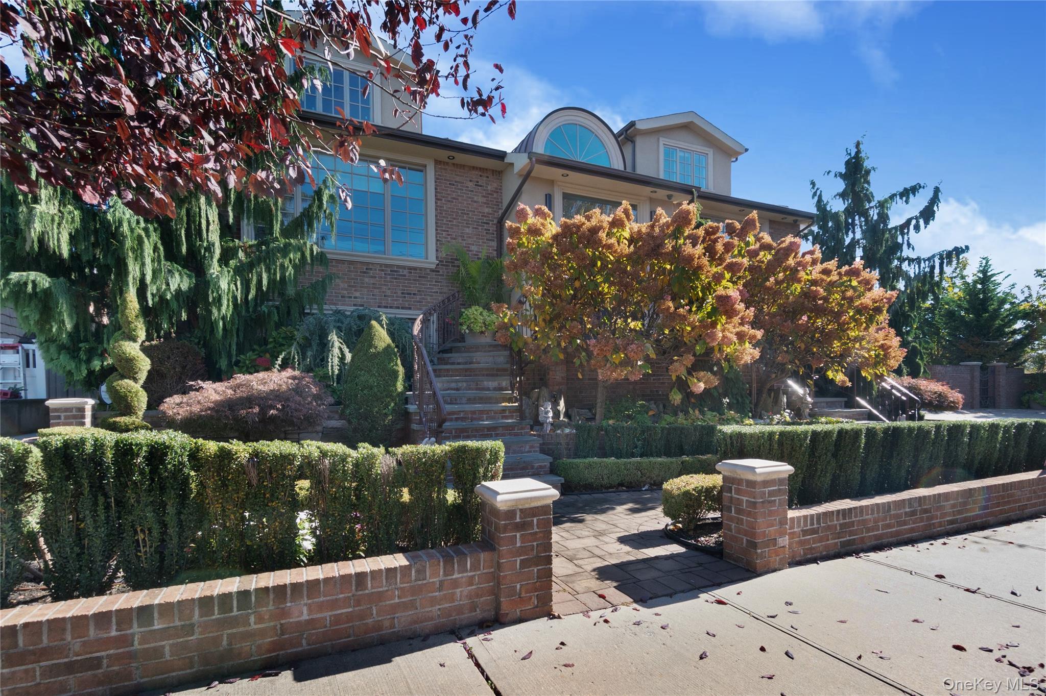 164-47 86 Street Property Photo 3