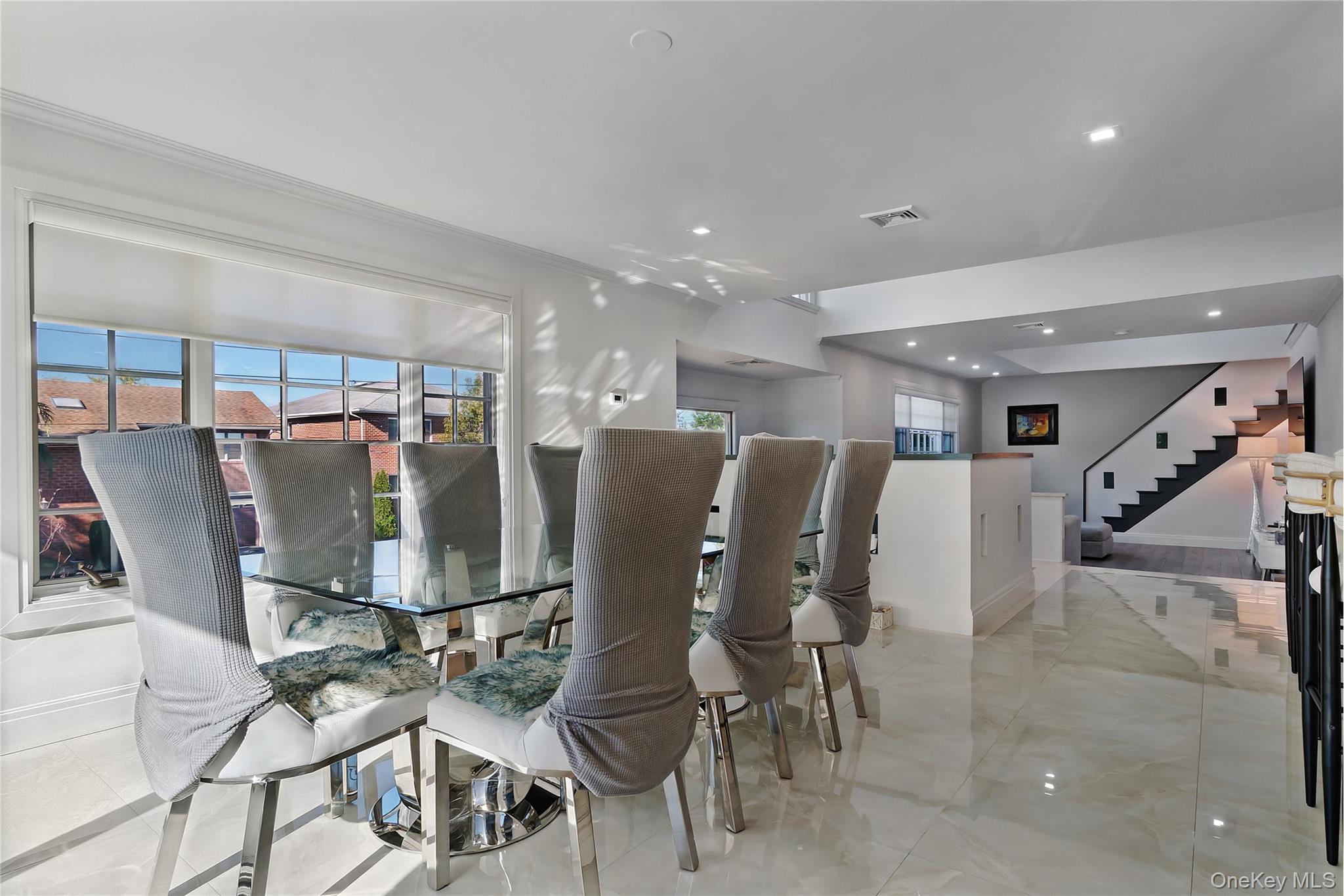 164-47 86 Street Property Photo 8