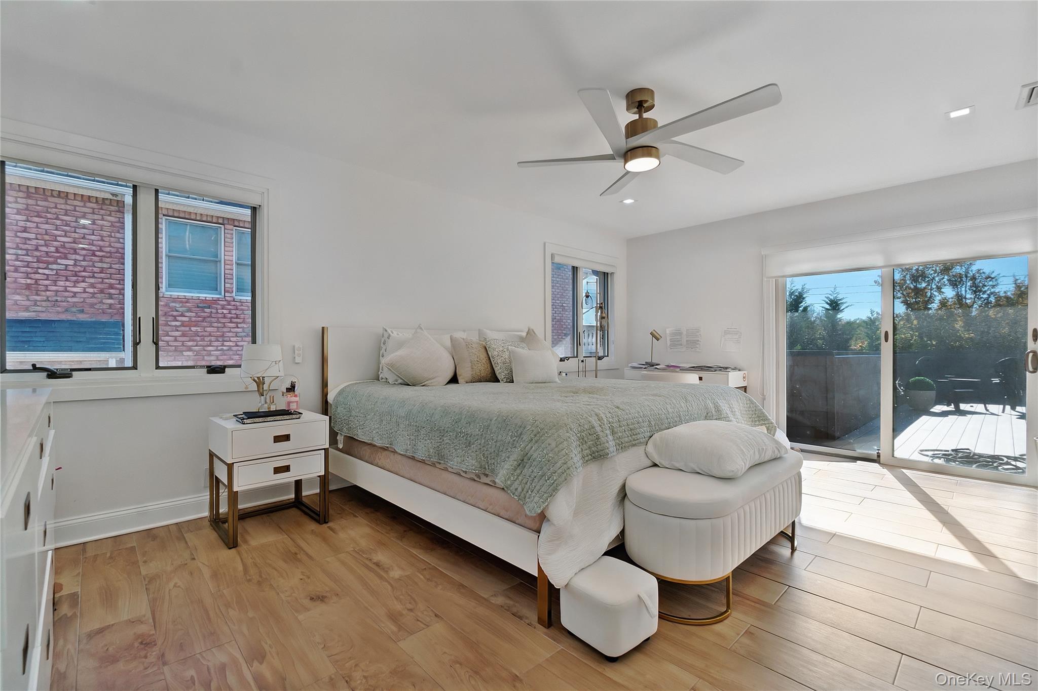 164-47 86 Street Property Photo 15