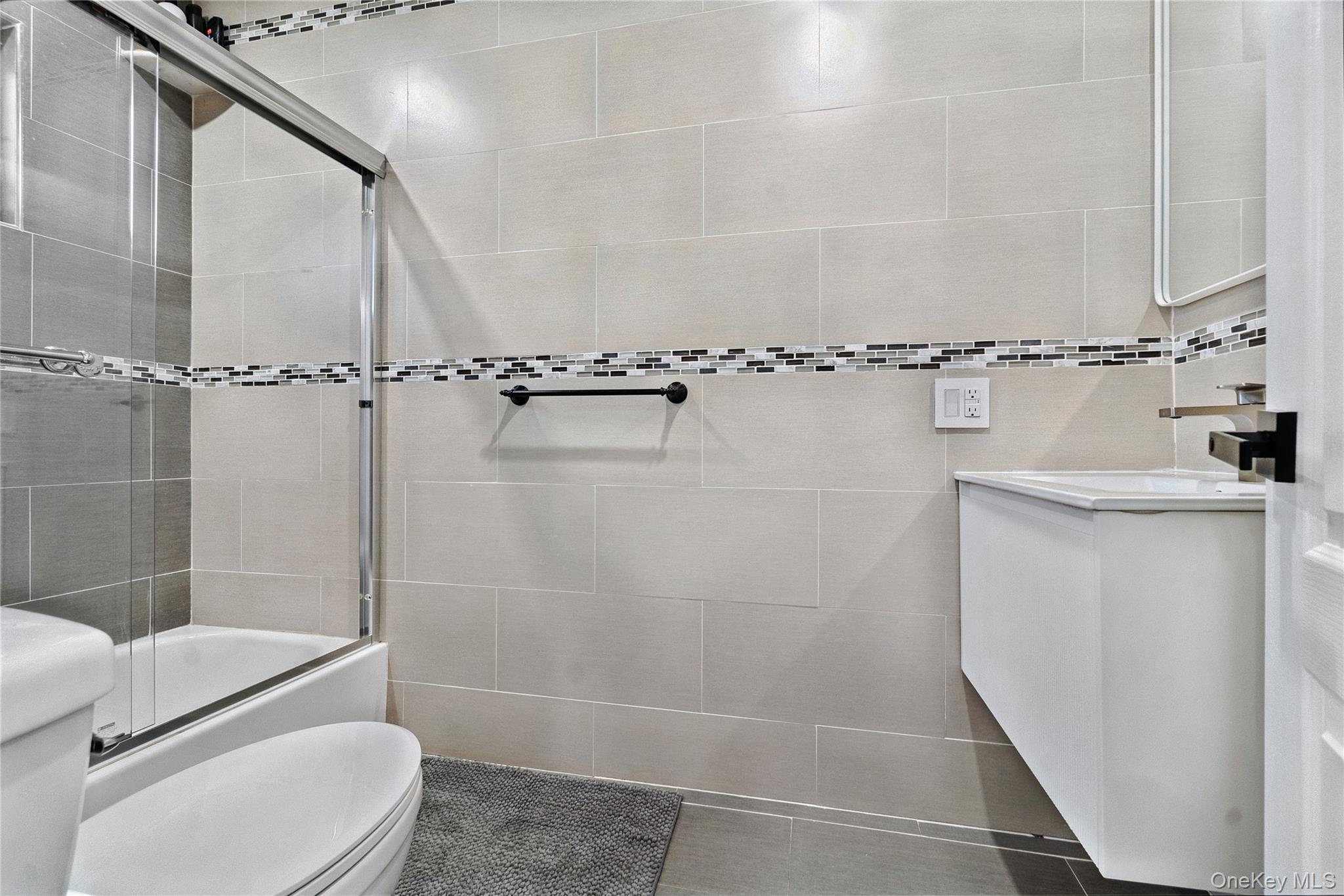 164-47 86 Street Property Photo 17