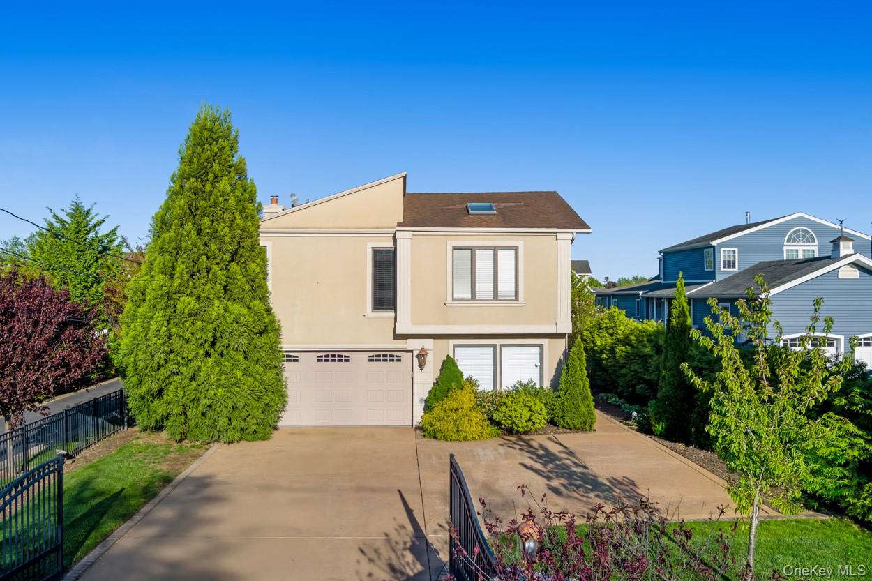 135 Ocean Avenue Property Photo 8