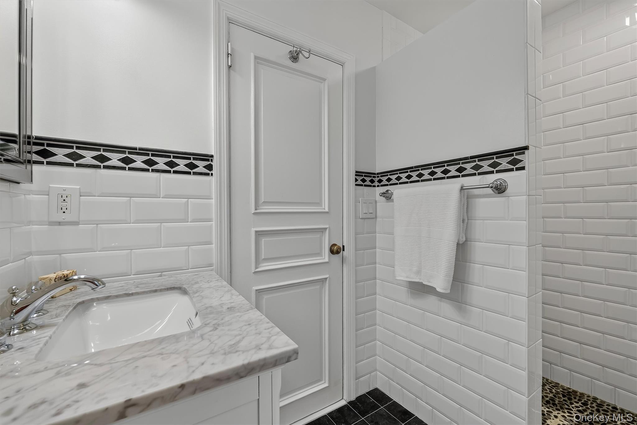 7 Cyrus Field Road Property Photo 22