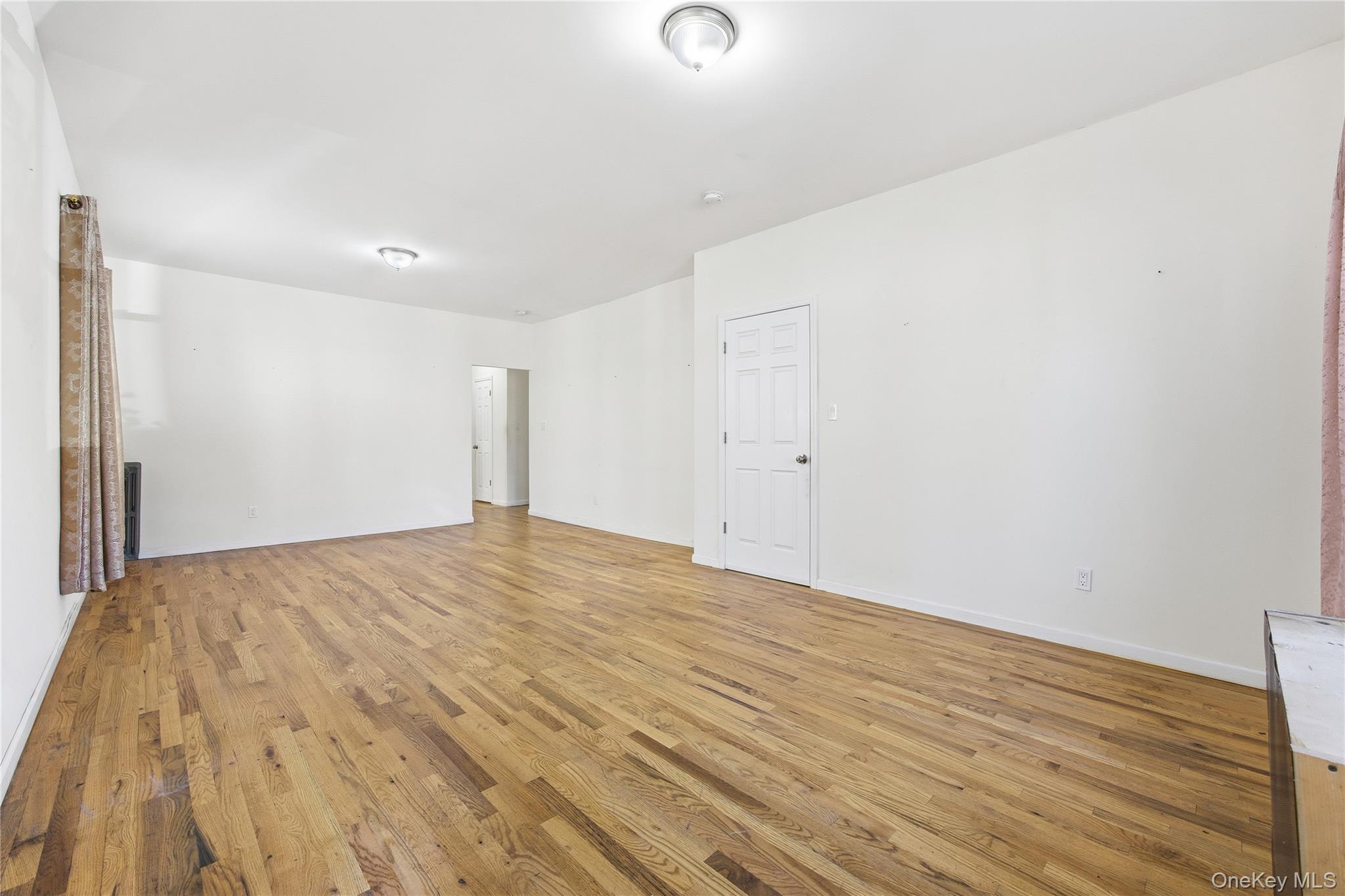 820 Penfield Street Property Photo 6