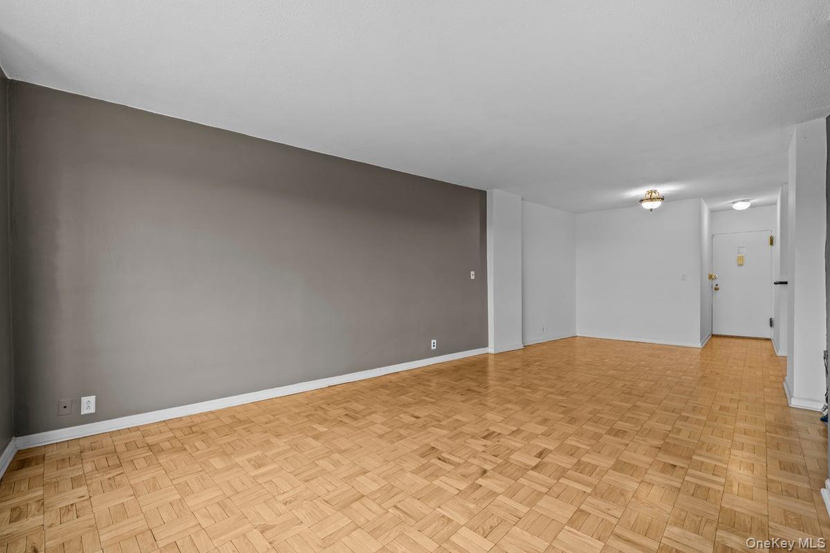 2400 Johnson Avenue 2f Property Photo 8