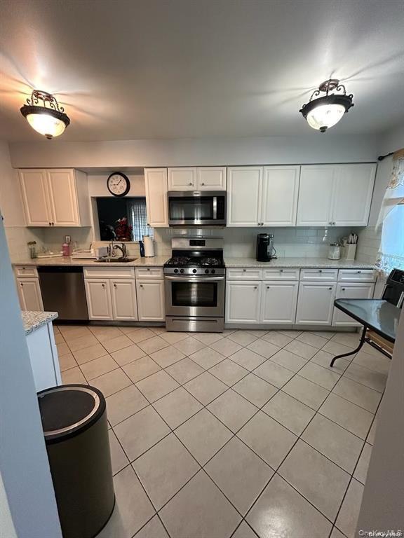 136 Acorn Avenue Property Photo 6