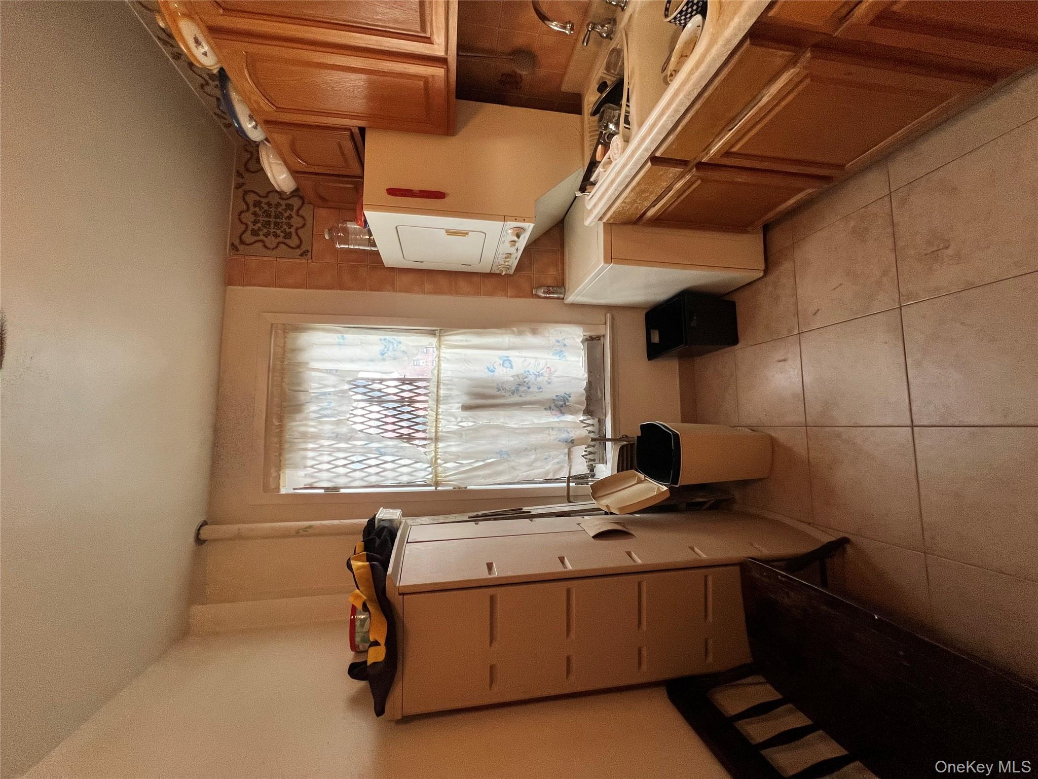 829 Southern Boulevard 3d Property Photo 2