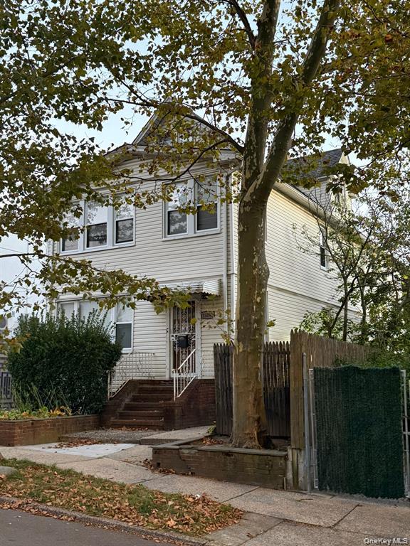 13842 Hoover Avenue Property Photo 9