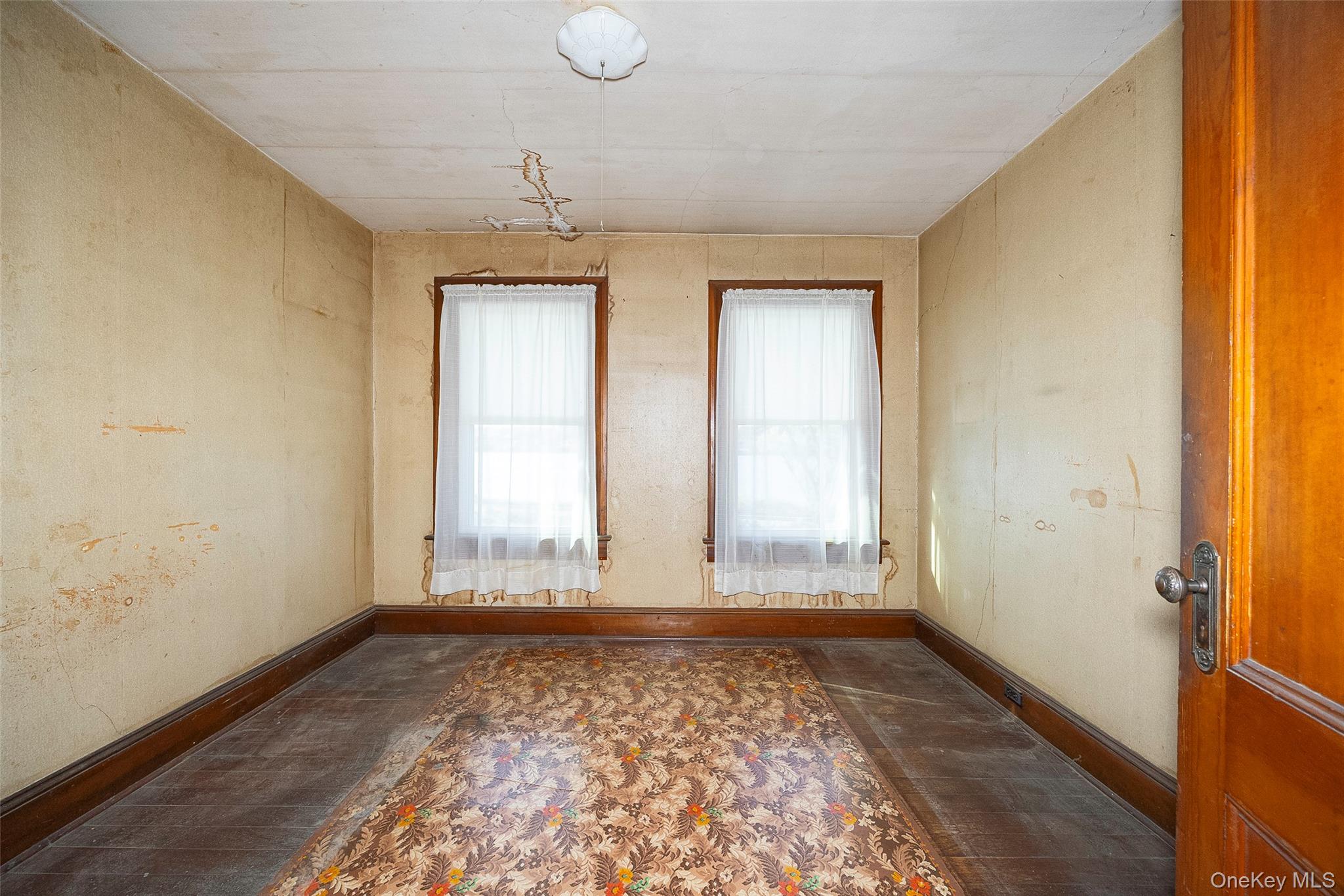 3 Spring Street Property Photo 21