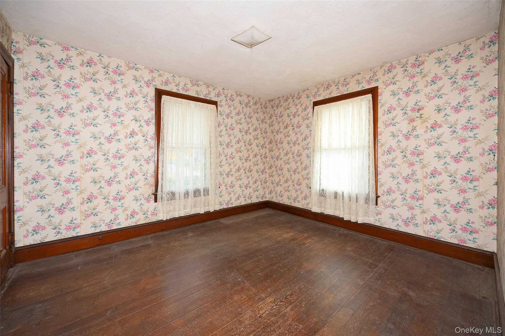 3 Spring Street Property Photo 25