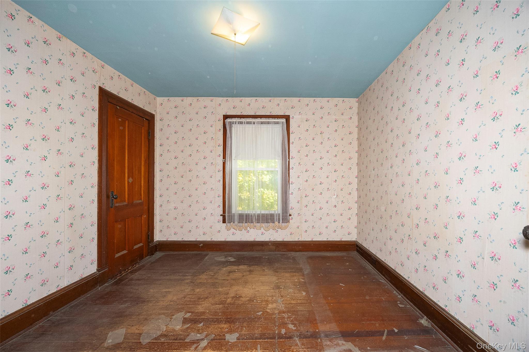 3 Spring Street Property Photo 27