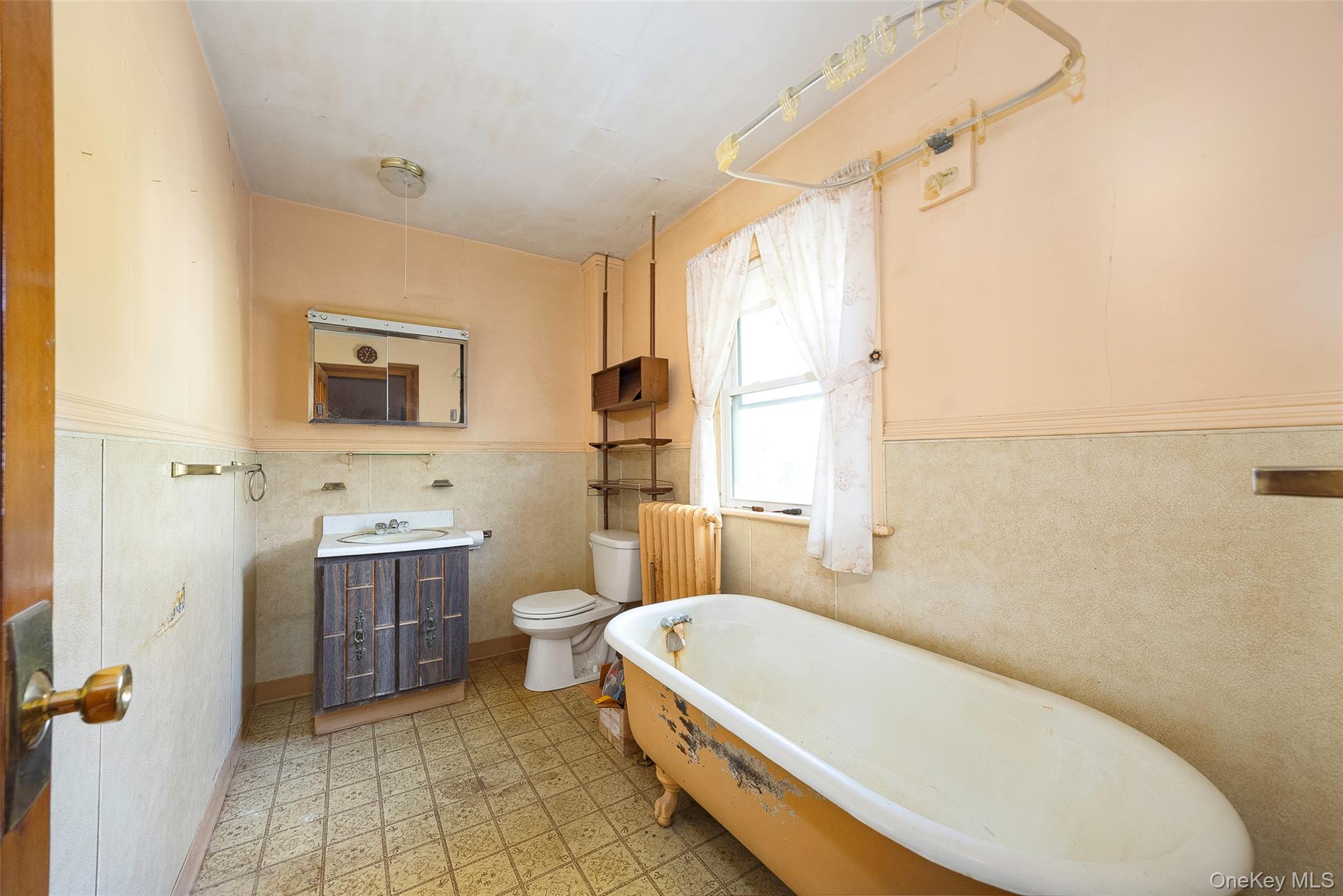 3 Spring Street Property Photo 28