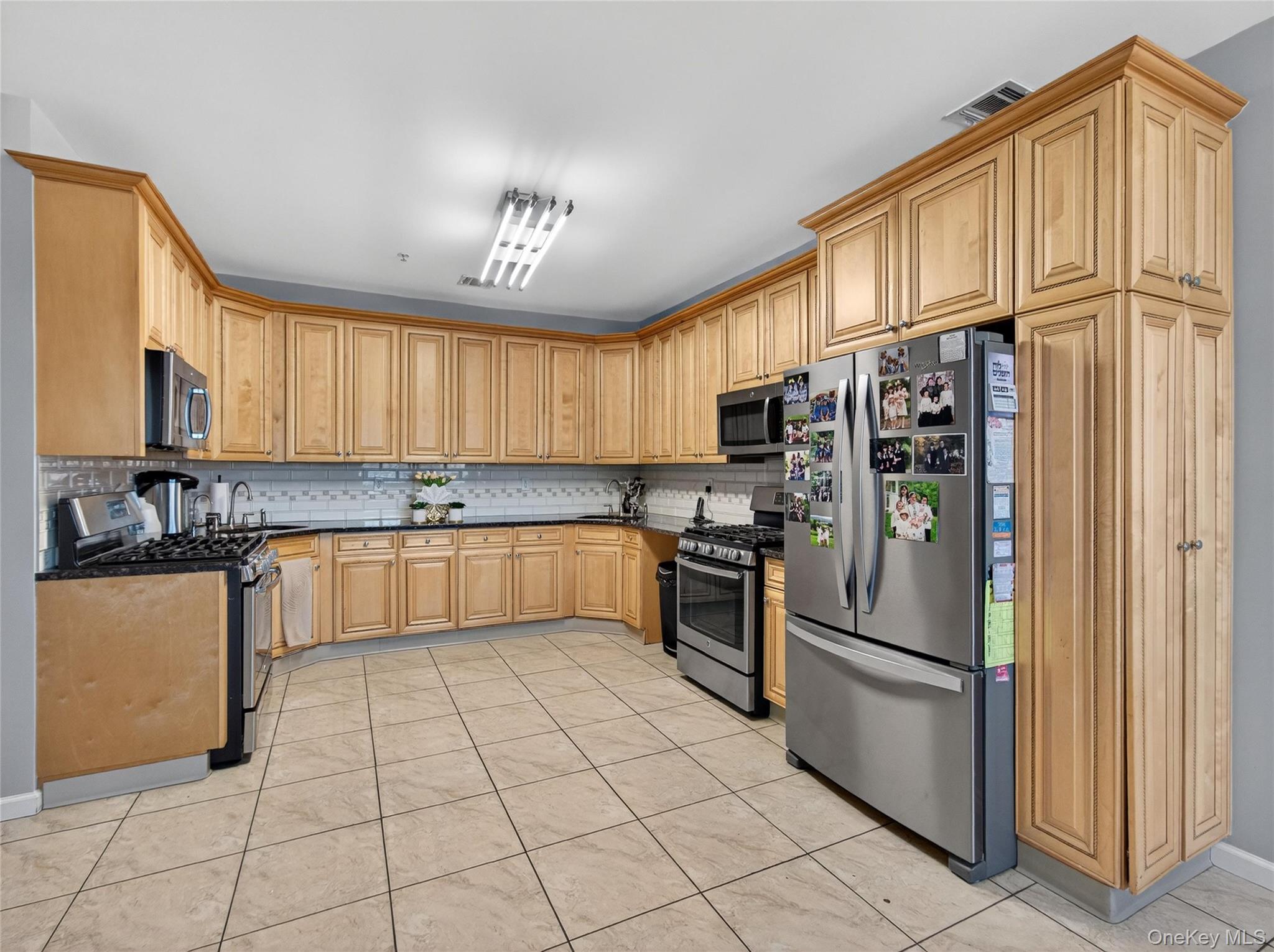 1310 Parkview Drive Property Photo 6