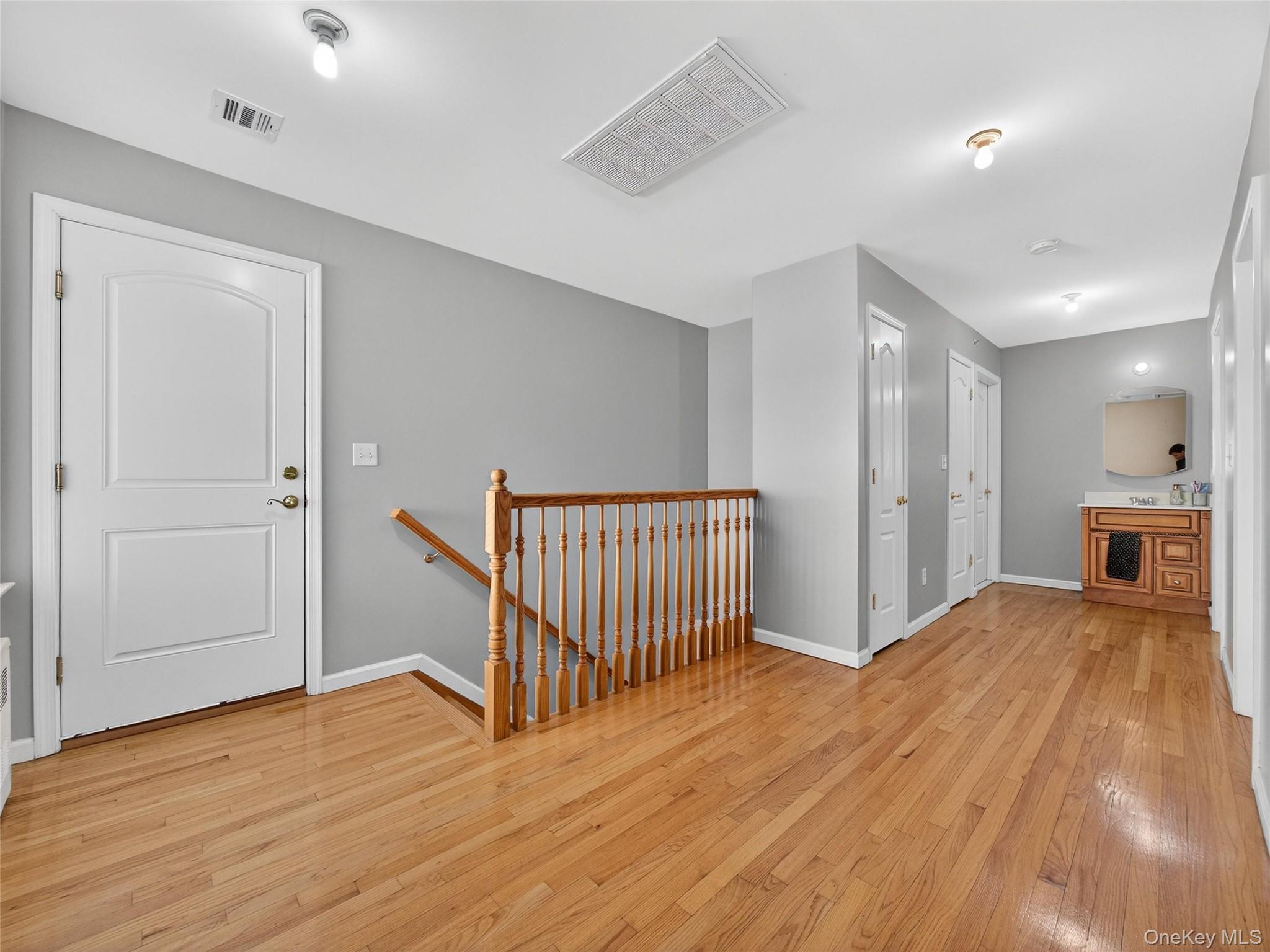 1310 Parkview Drive Property Photo 16